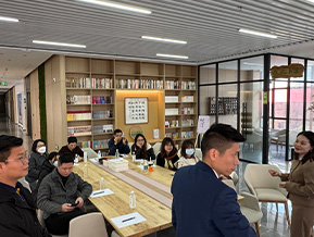 为初创、成长、成熟全过程保驾护航